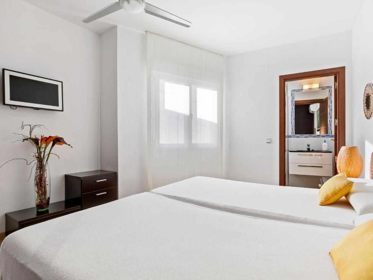 לה הרדורה Belvilla By Oyo Apartment In La Herradura מראה חיצוני תמונה